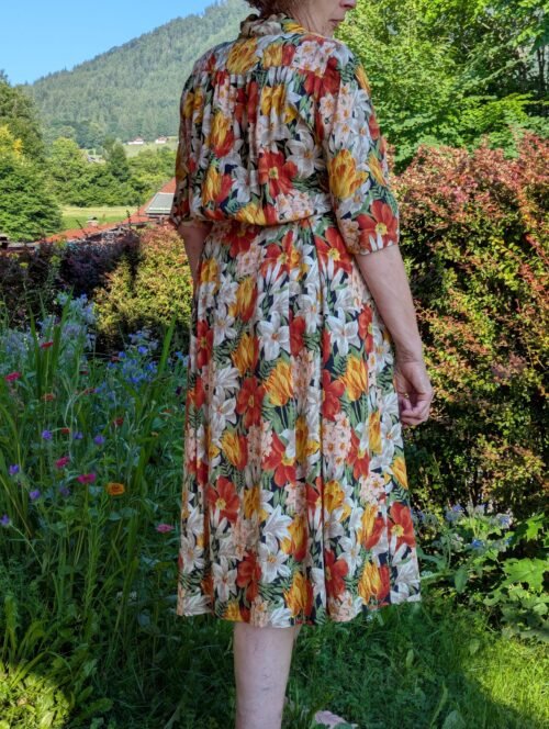 Luftiges Blumen Kleid Second Hand