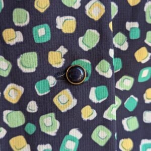 Bunte Bluse mit Bonbon Aufdruck Second Hand